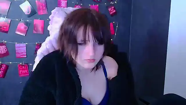 Alice Wonderme online show from 01-05-26, 10:57