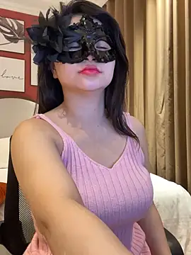 Queen-of-Love online show from 11-30-25, 12:09