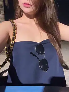 Queen-of-Love online show from 04-03-26, 12:03