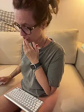 KnotBabe online show from 02-25-26, 04:11