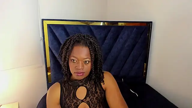 LunaDIaz  online show from 01-15-26, 11:37