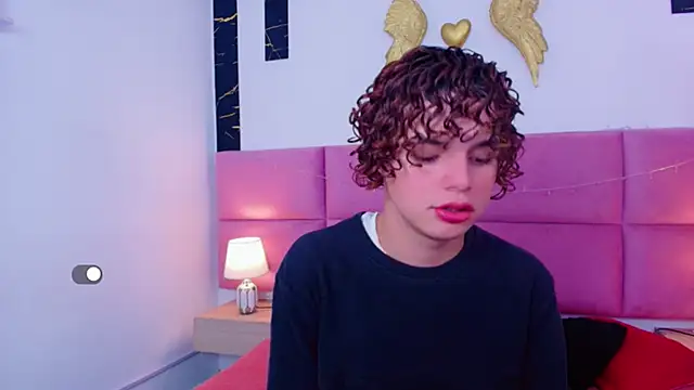 Skyee angel online show from 01-13-26, 07:52