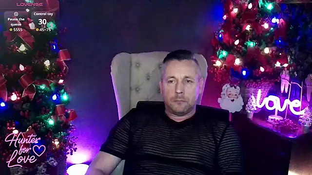 Hunter Fl online show from 11-30-25, 03:38