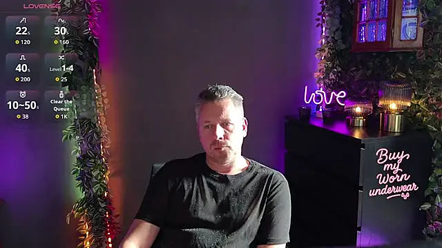 Hunter Fl online show from 04-22-26, 03:57