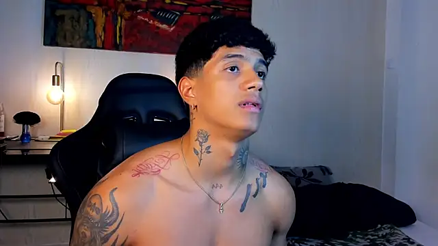 Snapshot of aress_damon chatting on 11-22-25, 12:20 aress damon online show from 11-22-25, 12:20