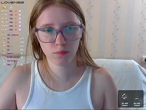 LustfulSarah online show from 11-22-25, 11:48