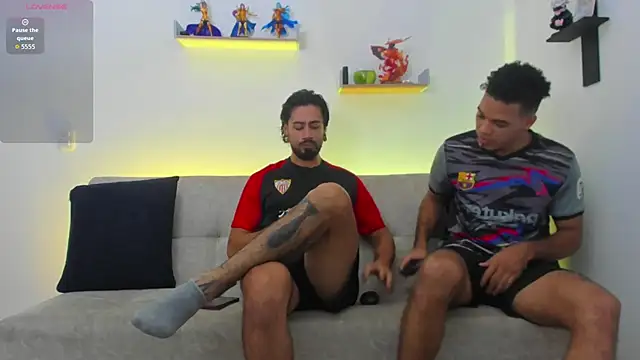 heteros curious online show from 04-11-26, 12:48