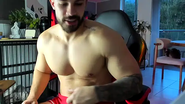 Snapshot of Valenthino_Salvatore chatting on 06-18-26, 11:20 Valenthino Salvatore online show from 06-18-26, 11:20