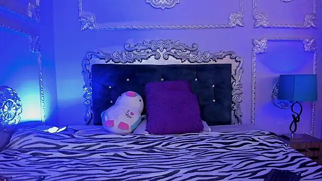 DhaliaRosse online show from 01-08-26, 03:42