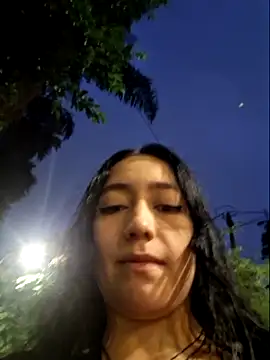 Snapshot of Eveeelyn25 chatting on 06-08-26, 11:38 Eveeelyn25 online show from 06-08-26, 11:38