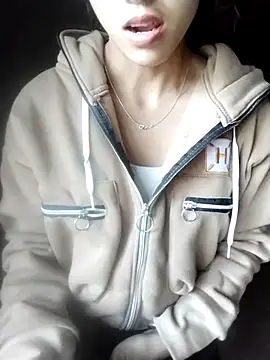 cobehihi online show from 11-26-25, 01:50