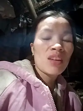 Snapshot of nangmo chatting on 11-25-25, 01:22 nangmo online show from 11-25-25, 01:22