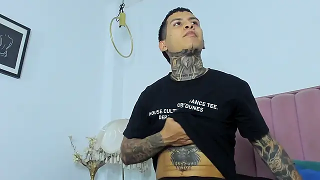 Andrew sanders68 online show from 01-07-26, 07:16