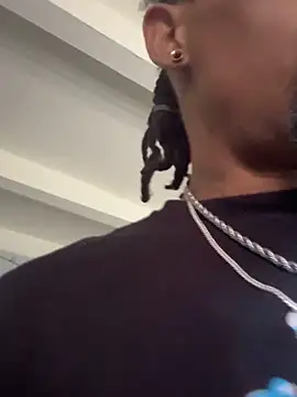 MTheRealrDLlongCrippler online show from 12-20-25, 07:21