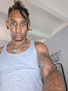 Snapshot of MTheRealrDLlongCrippler chatting on 03-16-26, 05:35 MTheRealrDLlongCrippler online show from 03-16-26, 05:35