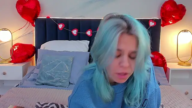 LiraBelle online show from 02-12-26, 03:23