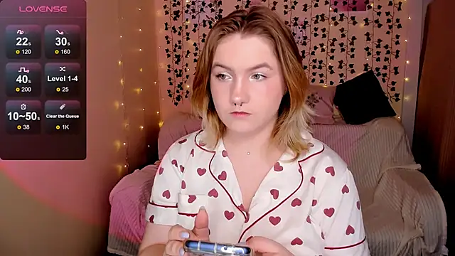 lovelyy julia online show from 11-29-25, 08:06