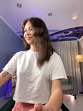 Snapshot of Mia_Sleem chatting on 11-30-25, 08:40 Mia Sleem online show from 11-30-25, 08:40