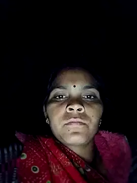 Sandiajihot62 online show from 11-24-25, 01:44