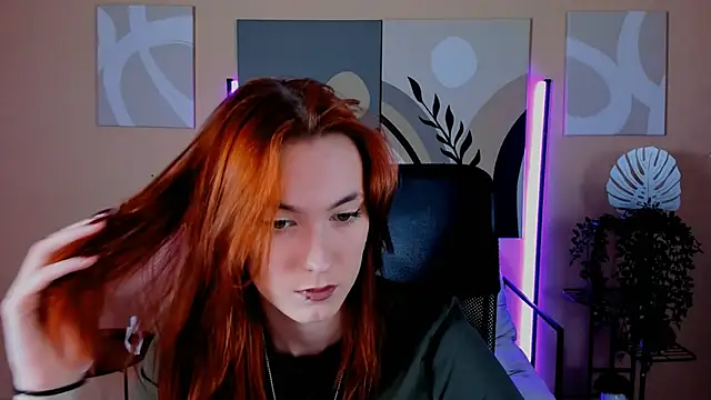 Snapshot of SierraHarper chatting on 12-01-25, 07:35 SierraHarper online show from 12-01-25, 07:35