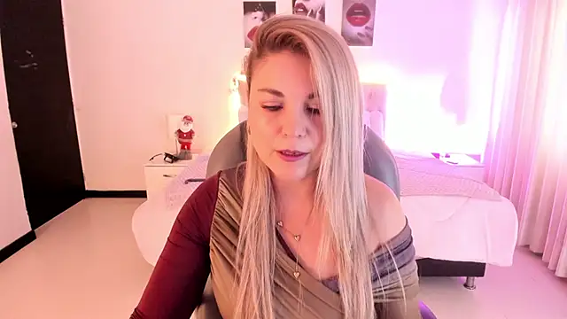 Violeta Hotter online show from 11-30-25, 11:14