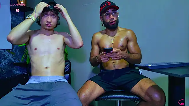 Luca Fuego online show from 12-04-25, 03:38