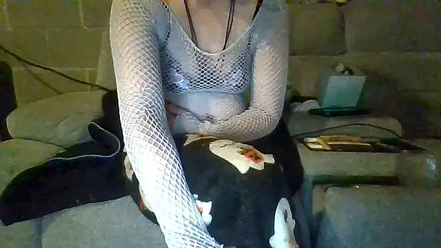 Snapshot of findom_mistressvampcandy chatting on 12-04-25, 04:16 findom mistressvampcandy online show from 12-04-25, 04:16