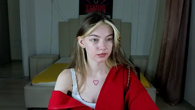 MILLIE MUR online show from 01-09-26, 05:10