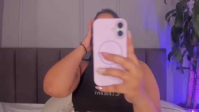 alejandrarojas  online show from 06-17-26, 01:01