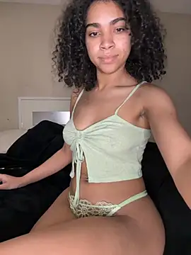 Kiki hammyy online show from 02-19-26, 02:51