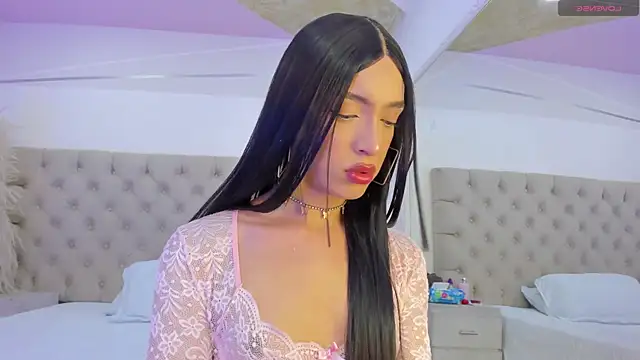 Snapshot of DeboraCopper chatting on 02-17-26, 10:38 DeboraCopper online show from 02-17-26, 10:38