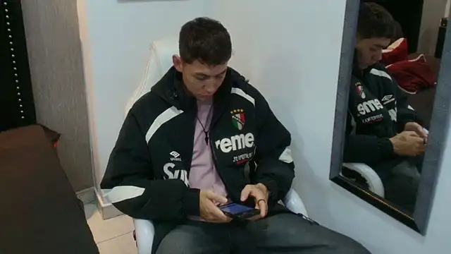 LoganFoster  online show from 01-13-26, 08:14