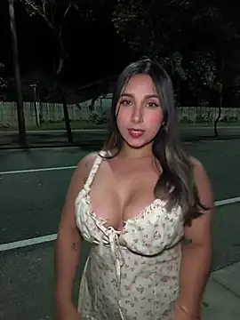 Snapshot of Catalina_ramos chatting on 04-24-26, 04:59 Catalina ramos online show from 04-24-26, 04:59