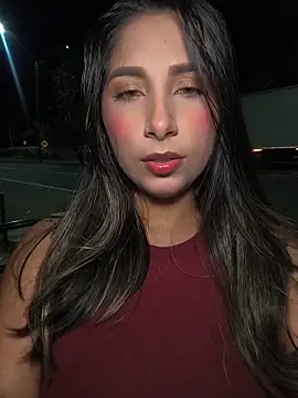 Snapshot of Catalina_ramos chatting on 05-27-26, 04:31 Catalina ramos online show from 05-27-26, 04:31