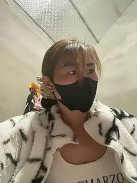 meganmeo online show from 04-18-26, 10:10