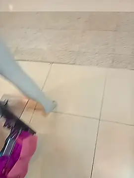 EweXZZ online show from 12-01-25, 08:58