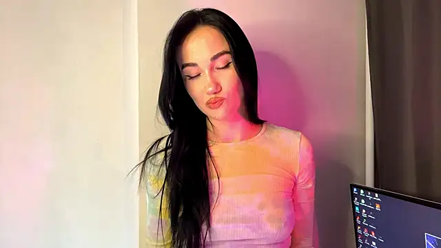 Beautyofnlka online show from 11-29-25, 02:53