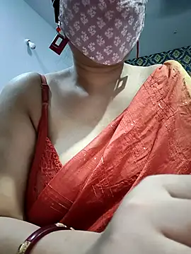 Here maya online show from 03-06-26, 06:15