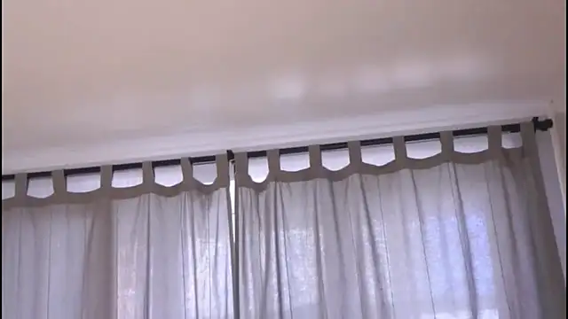 HelenSprintty  online show from 11-23-25, 11:54