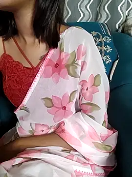 Snapshot of Ammu_Kutty143 chatting on 05-08-26, 04:23 Ammu Kutty143 online show from 05-08-26, 04:23