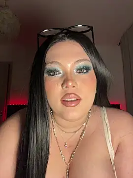 LaylaCupidd online show from 01-18-26, 12:25