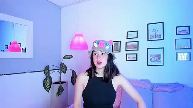 Skyy bloom online show from 04-19-26, 12:15