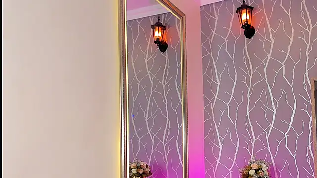 Julia rivers online show from 12-02-25, 12:54