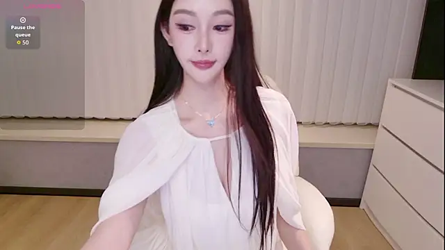 LULUbbaby 520 online show from 04-12-26, 02:55