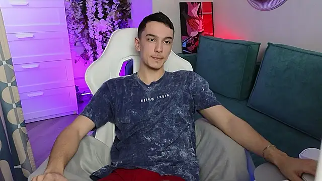 MoonlinSkinn online show from 02-20-26, 06:26