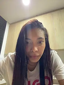 Snapshot of KarolRojas_22 chatting on 06-12-26, 09:08 KarolRojas 22 online show from 06-12-26, 09:08