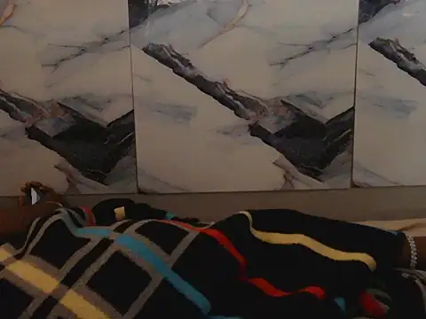 Snapshot of bubble_love213 chatting on 11-30-25, 06:50 bubble love213 online show from 11-30-25, 06:50