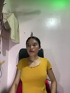 Snapshot of wet_princess69x chatting on 05-17-26, 12:23 wet princess69x online show from 05-17-26, 12:23