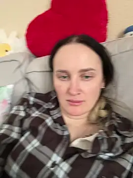 TomilaSi online show from 02-05-26, 10:42