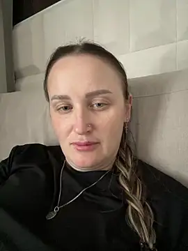 TomilaSi online show from 04-04-26, 10:46